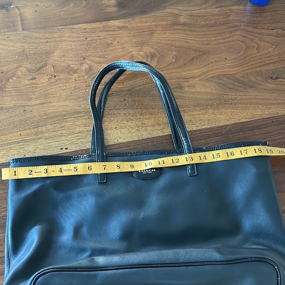Coach tote in black - Picture 6 of 7